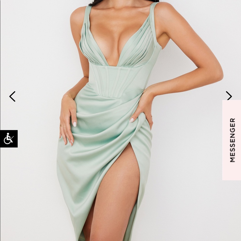 House of CB Faye NWT - Picture 6 of 13